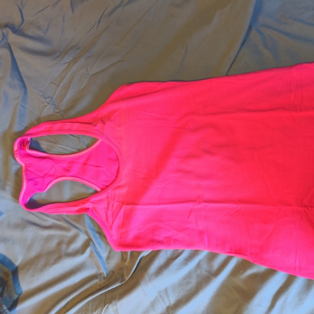Lululemon racer back size 4